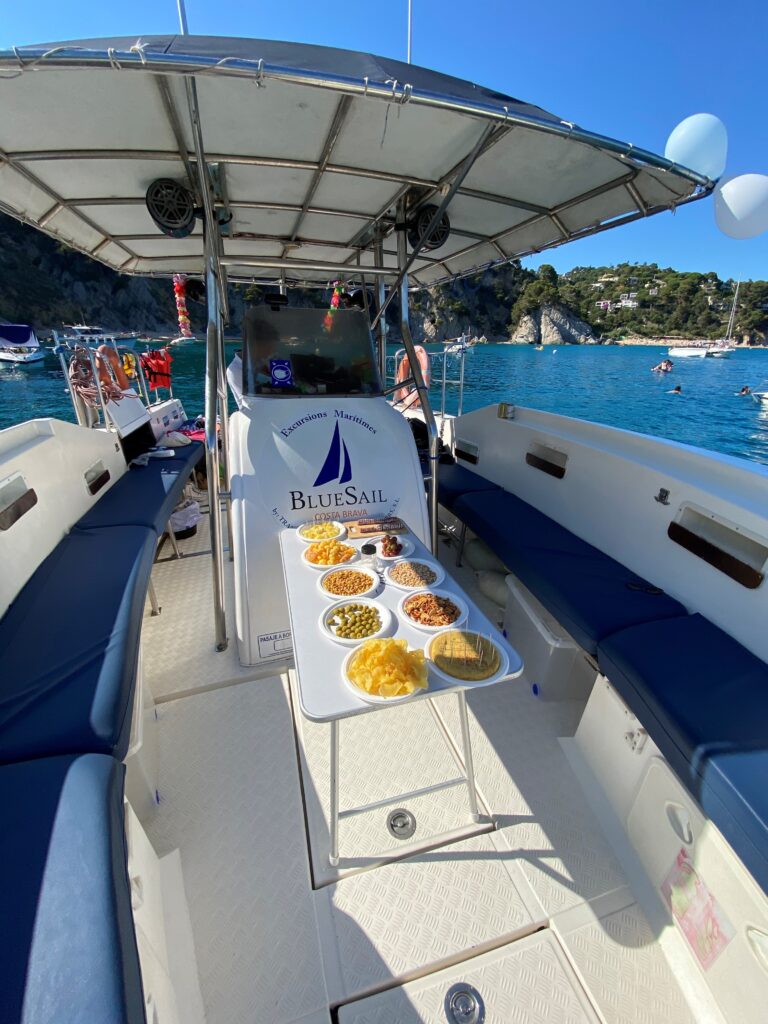 picapica a bordo barco bluesail tossa de mar