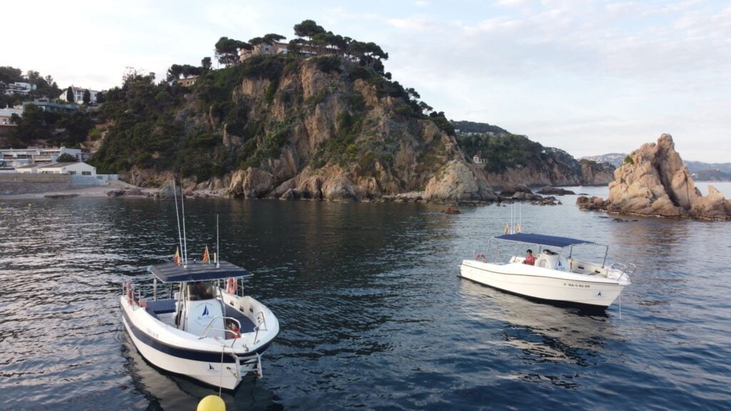 barcos bluesail costa brava vista aerea
