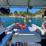 baño familia holland en el barco