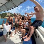 grupo barco en castillo lloret